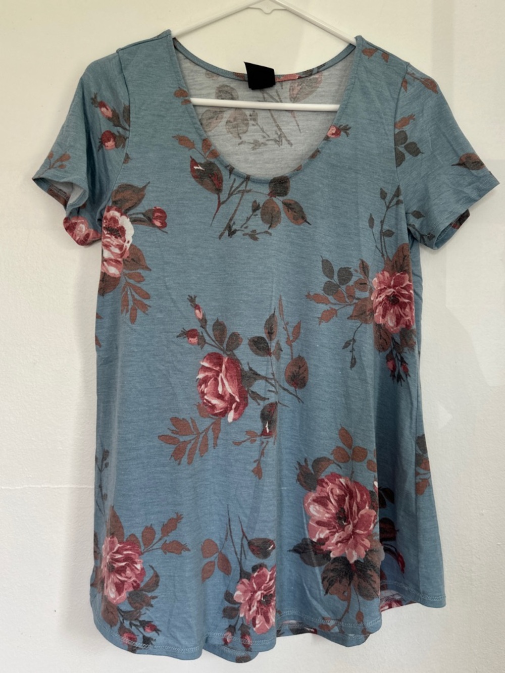 Agnes & Dora Floral Scoop Neck Tee